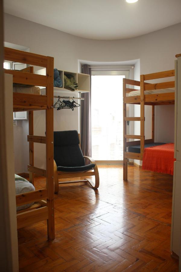 City Stork Hostel Портиман Екстериор снимка